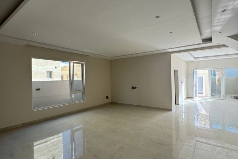 Villa de 5 chambres à Bawshar, Oman No. 54808 3