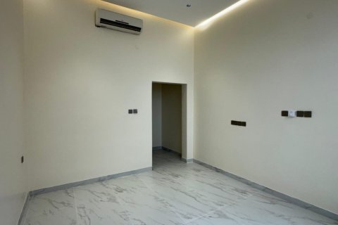 Villa de 5 chambres à Bawshar, Oman No. 54804 6