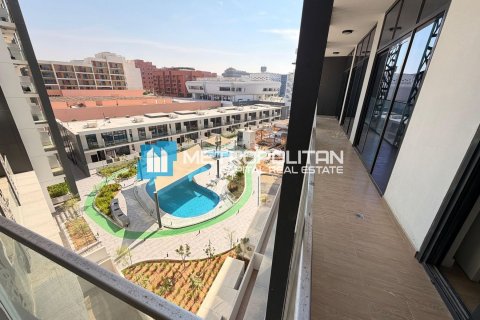 Appartement de 3 chambres à Masdar City, UAE No. 141866 4