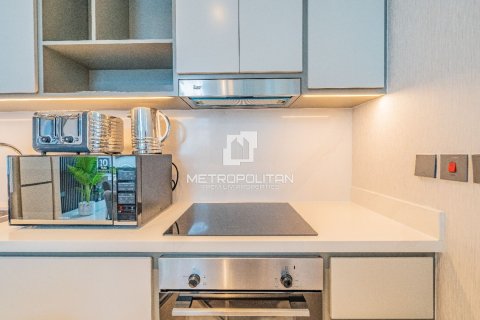 Appartement de 2 chambres à EMAAR Beachfront, UAE No. 128243 4