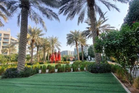 Apartment de 2 dormitorios en Mag 5 Boulevard, UAE No. 185025