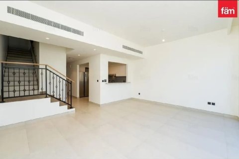 4 bedrooms Townhouse in Dubai, UAE No. 208497