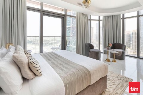 2 bedrooms Apartment in Business Bay, UAE No. 186022 8