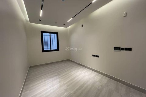 Квартира с 3 спальнями в Эр-Рияд, Саудовская Аравия №68005 8