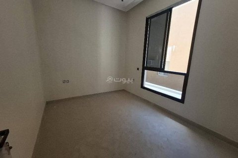 4 bedrooms Apartment in Riyadh, Saudi Arabia No. 68001 13
