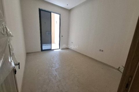 4 bedrooms Apartment in Riyadh, Saudi Arabia No. 68001 16