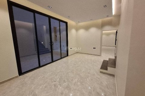 Villa de 5 chambres à Riyadh, Saudi Arabia No. 68000 14