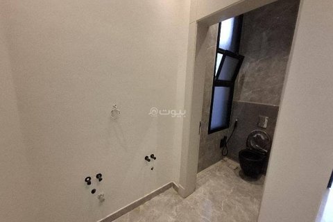 Villa de 5 chambres à Riyadh, Saudi Arabia No. 68000 6