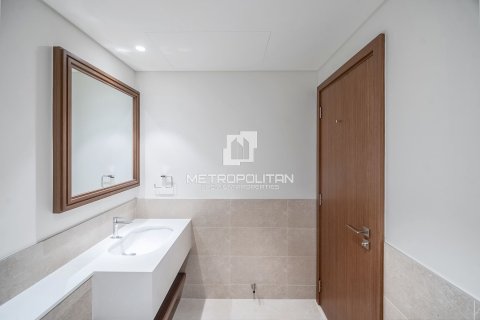 Квартира с 1 спальней в EMAAR Beachfront, ОАЭ №130218 20