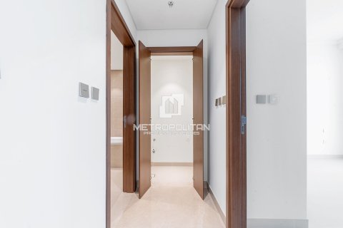 1 غرف نوم شقة في EMAAR Beachfront, الإمارات العربية المتحدة رقم 130219 30