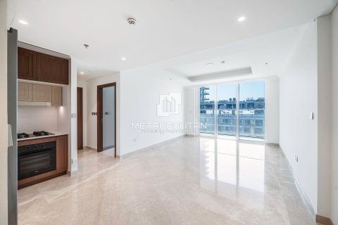 Appartement de 1 chambre à EMAAR Beachfront, UAE No. 130217