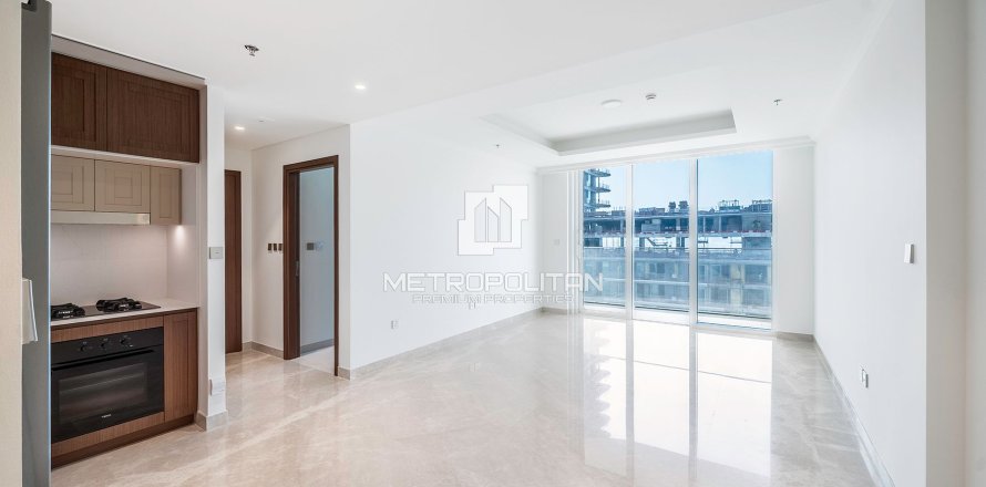 1 غرف نوم شقة في EMAAR Beachfront, الإمارات العربية المتحدة رقم 130217