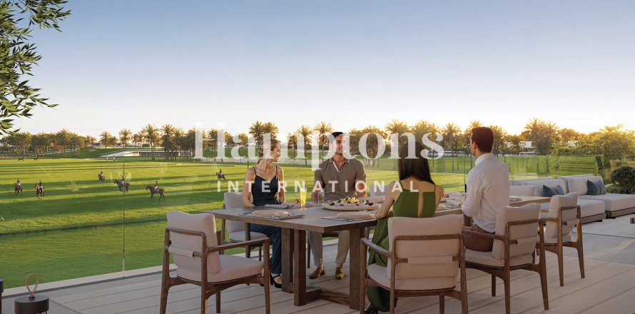 4 bedrooms Villa in Dubai, UAE No. 208217