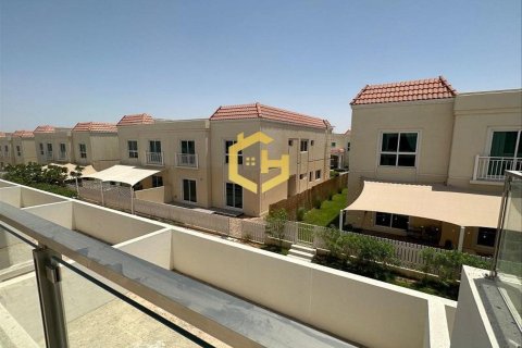 4 غرف نوم تاون هاوس في District 11, الإمارات العربية المتحدة رقم 18323 13