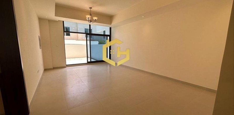 4 غرف نوم تاون هاوس في District 11, الإمارات العربية المتحدة رقم 18323