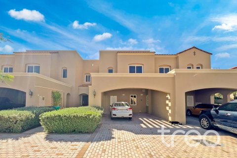 3 bedrooms Villa in Bella Casa, UAE No. 174179
