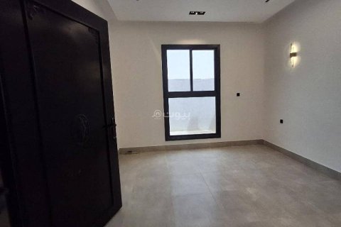 3 bedrooms Apartment in Riyadh, Saudi Arabia No. 62550 4