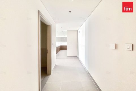3 bedrooms Apartment in Dubai, UAE No. 187793 8