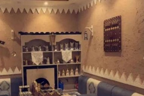 6 bedrooms Villa in Riyadh, Saudi Arabia No. 98722