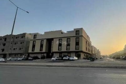 Квартира с 5 спальнями в Эр-Рияд, Саудовская Аравия №98721