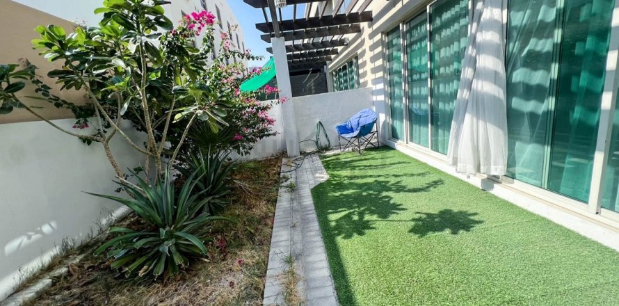 Villa de 4 chambres à Amwaj Islands, Bahrain No. 58648