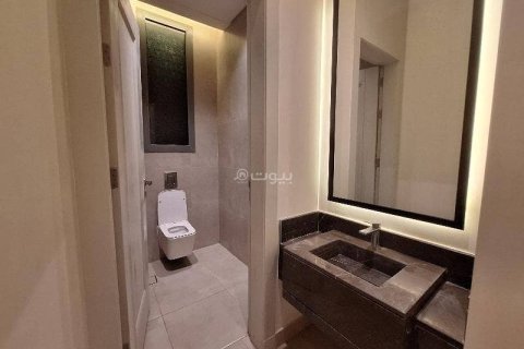 Квартира с 4 спальнями в Эр-Рияд, Саудовская Аравия №62583 4