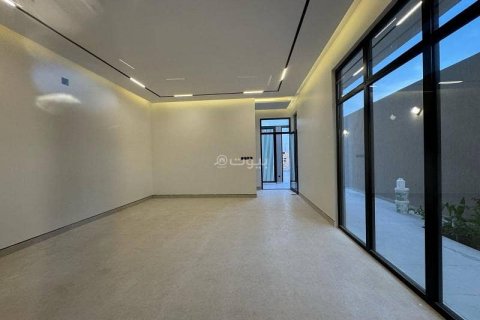 Квартира с 4 спальнями в Эр-Рияд, Саудовская Аравия №62585 23