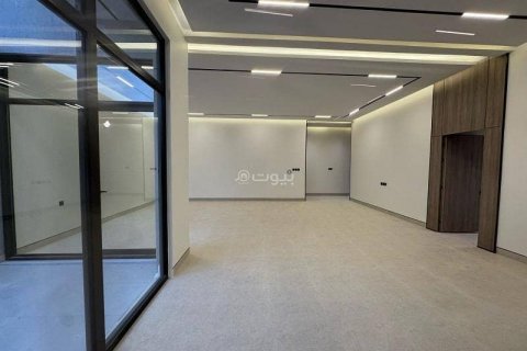 Квартира с 4 спальнями в Эр-Рияд, Саудовская Аравия №62585 22