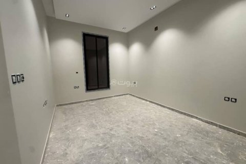 Villa de 5 chambres à Riyadh, Saudi Arabia No. 62586 23