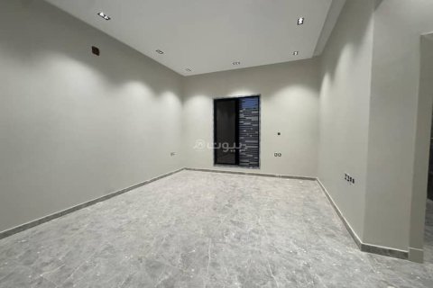 Villa de 5 chambres à Riyadh, Saudi Arabia No. 62586 20