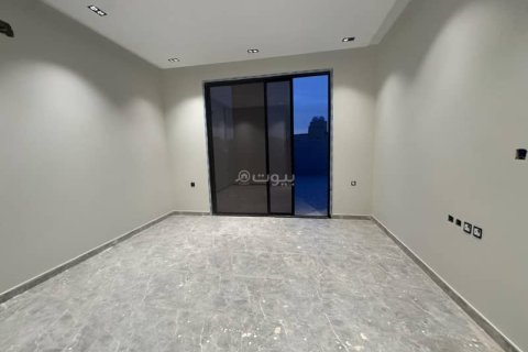 Villa de 5 chambres à Riyadh, Saudi Arabia No. 62586 28
