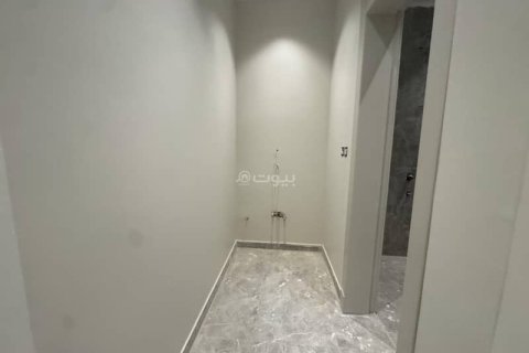 Villa de 5 chambres à Riyadh, Saudi Arabia No. 62586 27