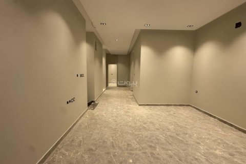 Villa de 5 chambres à Riyadh, Saudi Arabia No. 62586 29