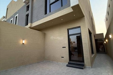 Apartment de 4 dormitorios en Riyadh, Saudi Arabia No. 62588 3