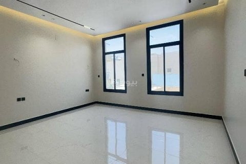 Квартира с 4 спальнями в Эр-Рияд, Саудовская Аравия №62584 7
