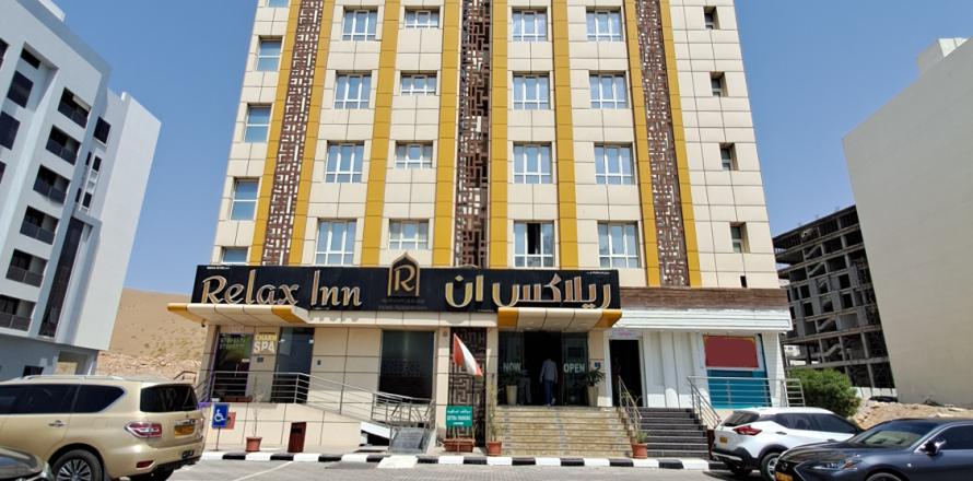Commercial property de 250m² à Muscat, Oman No. 67917