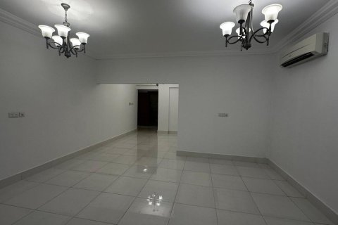 Apartment de 2 dormitorios en Muscat, Oman No. 54897 4
