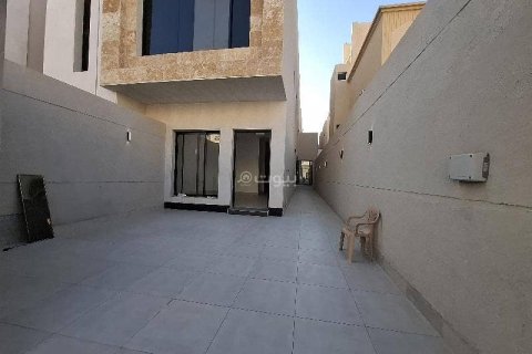 Villa de 6 chambres à Riyadh, Saudi Arabia No. 67974 3