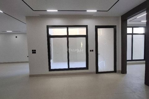 Villa de 6 chambres à Riyadh, Saudi Arabia No. 67974 10