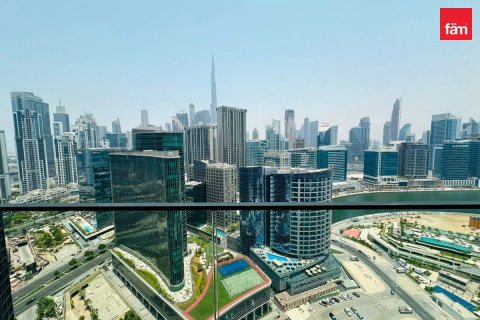 2 bedrooms Apartment in Business Bay, UAE No. 185182 25