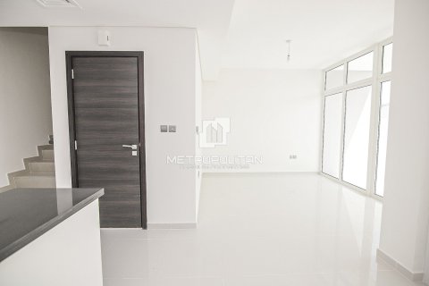 Townhouse de 3 chambres à DAMAC Hills (Akoya by DAMAC), UAE No. 130070 3