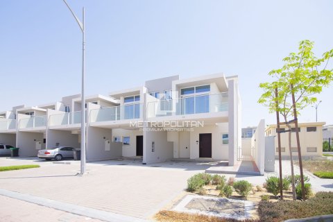 Townhouse de 3 chambres à DAMAC Hills (Akoya by DAMAC), UAE No. 130070