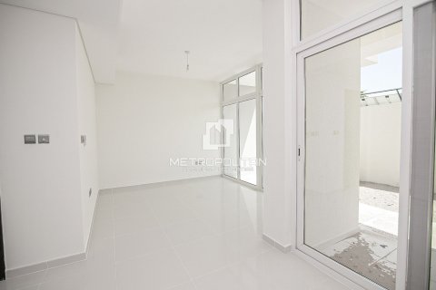 Townhouse de 3 chambres à DAMAC Hills (Akoya by DAMAC), UAE No. 130070 10