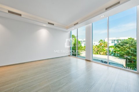 4 bedrooms Townhouse in Al Barari, UAE No. 130072 12