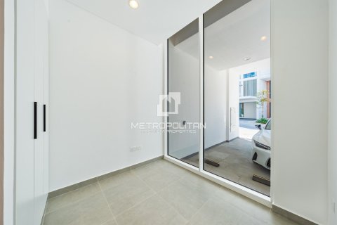 4 bedrooms Townhouse in Al Barari, UAE No. 130072 9