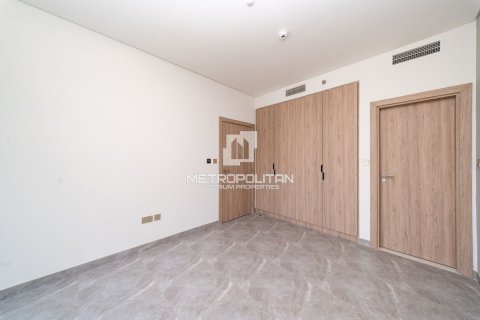 2 bedrooms Apartment in Business Bay, UAE No. 129344 12