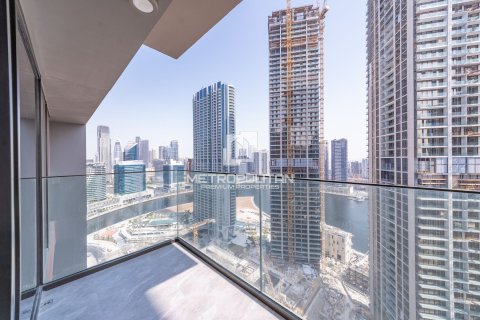 2 bedrooms Apartment in Business Bay, UAE No. 129344 15