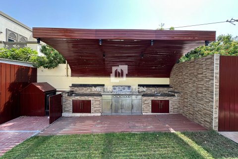 4 غرف نوم فيلا في Jumeirah Park, الإمارات العربية المتحدة رقم 129340 15