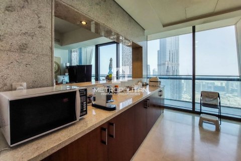 Appartement de 4 chambres à Burj Vista, UAE No. 129669 18