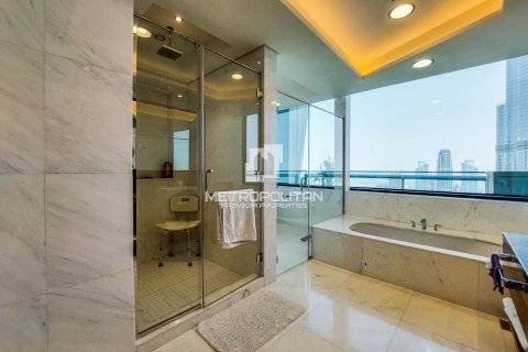 Appartement de 4 chambres à Burj Vista, UAE No. 129669 14